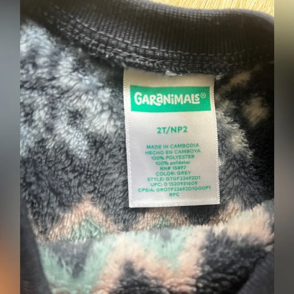 Garanimals Girl Sherpa 2 piece set Sz 2T
